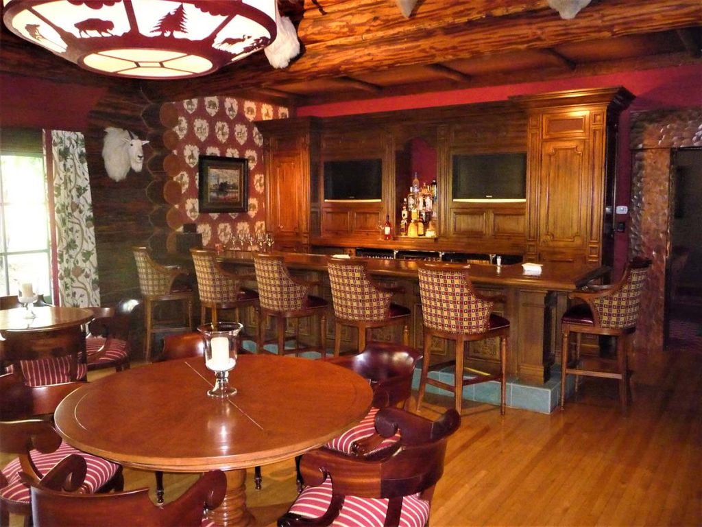 Kootenai Lodge
